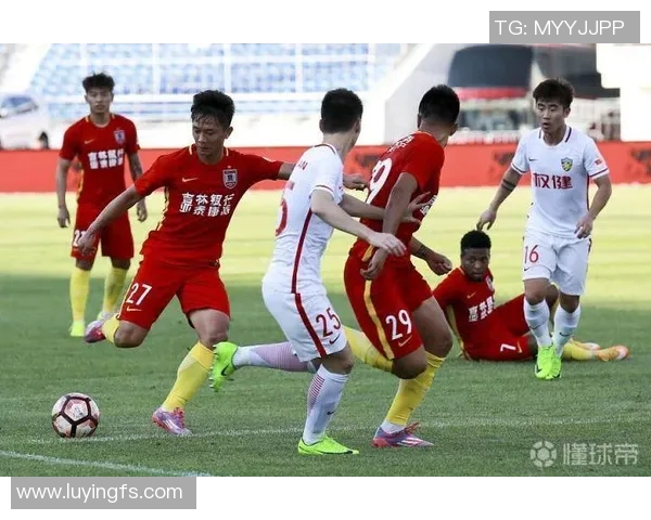 亚泰与权健精彩对决集锦回顾赛场瞬间尽显足球魅力与激情