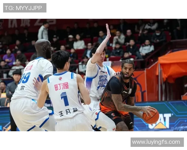 CBA精彩回放天津男篮对阵北京男篮的激烈对决全程回顾
